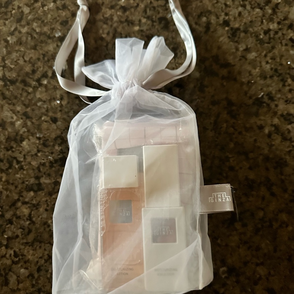 The Ginza Skincare Set